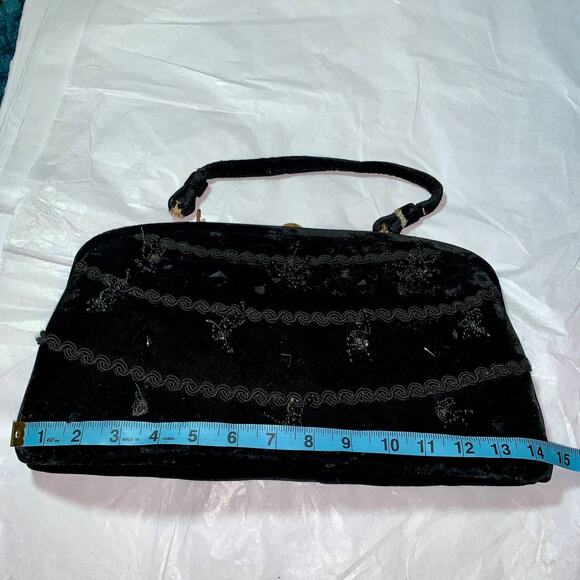 Lg Soure Black Velvet Beaded Frame Bag Deco Clasp - Picture 6 of 7